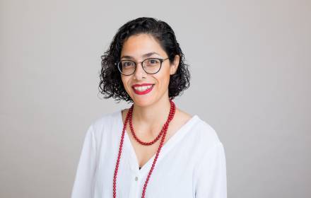 מפגש עם הסופרת דנה רדא קדם