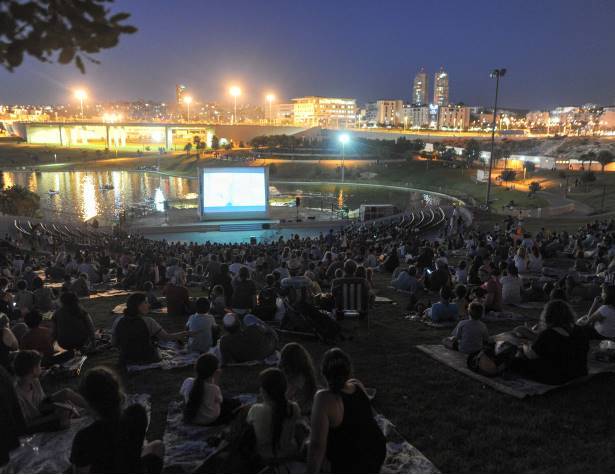 פארק קולנוע בענבה פארק קולנוע בענבה