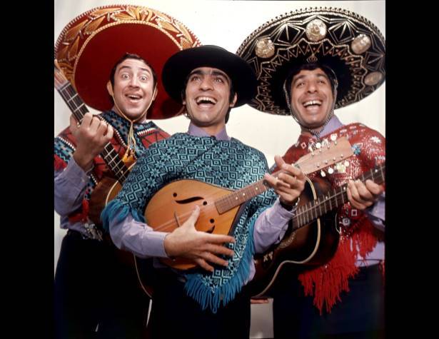 מתוך הסדרה הצ'ופצ'יק של הקומקום מתוך הסדרה הצ'ופצ'יק של הקומקום