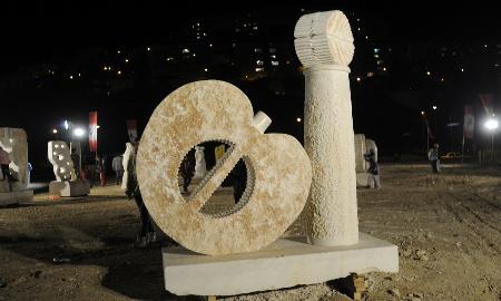 חשיפת הפסלים בחג החנוכה