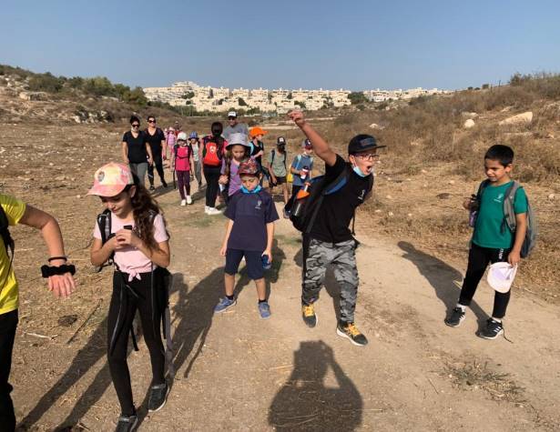 שכבה ד' ביה"ס אלונים