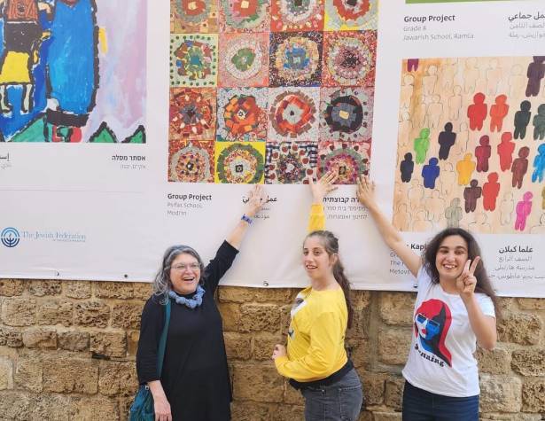 עבודות אמנות של תלמידי "פסיפס" בתערוכה עבודות אמנות של תלמידי "פסיפס" בתערוכה