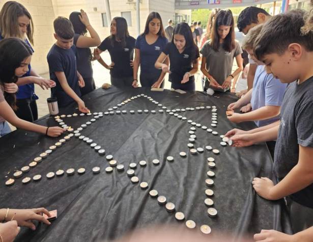 אורט עירוני ד' למען החטופים אורט עירוני ד' למען החטופים