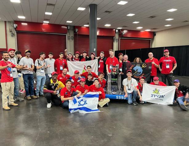 קבוצת TRIGON מתיכון אמי"ת בנים קבוצת TRIGON מתיכון אמי"ת בנים