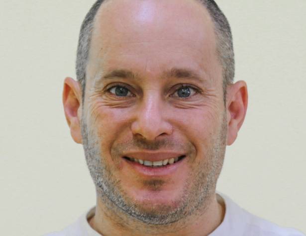 מנהל בית הספר נוף הרים הנבחר – דוד אפטר מנהל בית הספר נוף הרים הנבחר – דוד אפטר