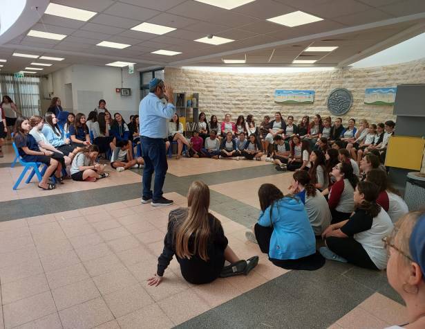 אולפנת בני עקיבא ''אורות מודיעין'' אולפנת בני עקיבא ''אורות מודיעין''