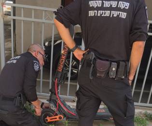 עשרות דוחות לרוכבי אופניים חשמליים