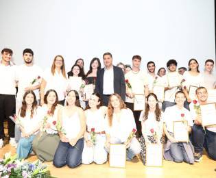 ערב הוקרה מרגש לנוער מתנדב מצטיין