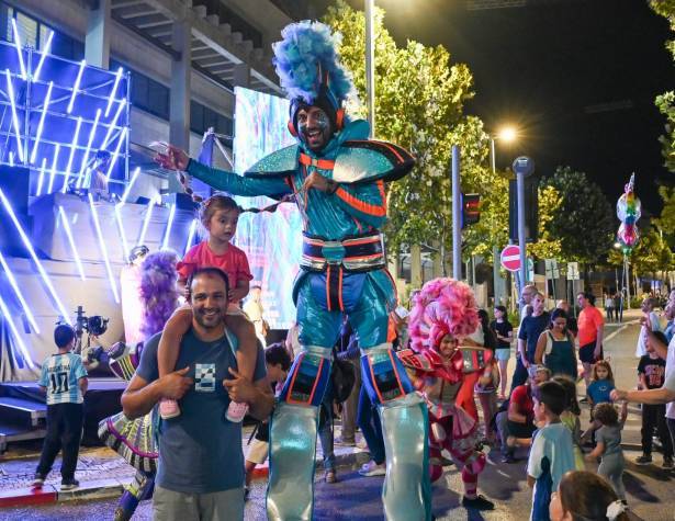 פסטיבל ניצוצות תמונת ארכיון, צילום חורחה נובומינסקי פסטיבל ניצוצות תמונת ארכיון, צילום חורחה נובומינסקי
