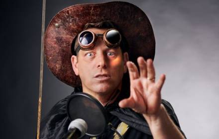 הסיפור האמיתי של חנוכה – עם יובל מלחי הסיפור האמיתי של חנוכה – עם יובל מלחי