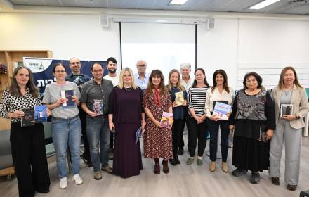 מחווה ליוצרות בעירנו