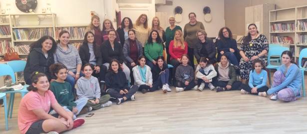 משתתפות פרויקט "חזקות ביחד" משתתפות פרויקט "חזקות ביחד"