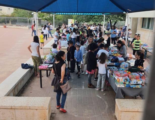 גראז' סייל בבית ספר רמון גראז' סייל בבית ספר רמון