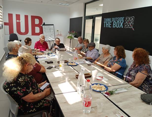 מפגש מרגש עם מספרות ומספרי הסיפורים מפגש מרגש עם מספרות ומספרי הסיפורים