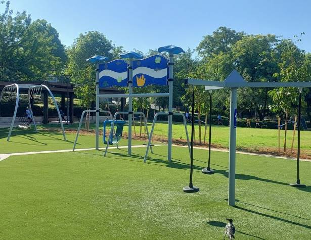 מתקני משחק חדשים בפארק הדגים מתקני משחק חדשים בפארק הדגים