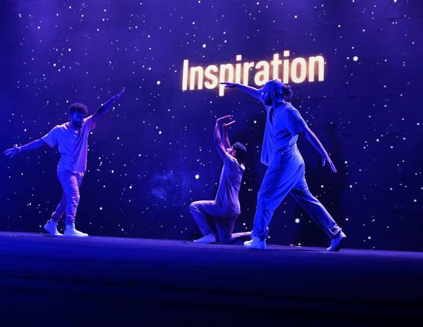 Festival of Sparks. Photo courtesy of Jorge Novominsky Festival of Sparks. Photo courtesy of Jorge Novominsky