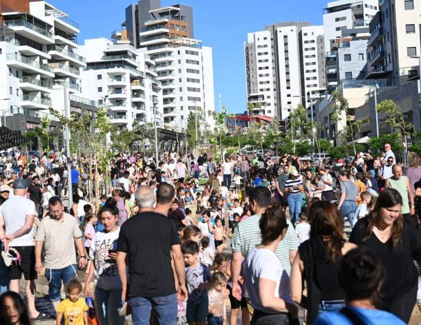 Inauguration of Moreshet Blvd Inauguration of Moreshet Blvd