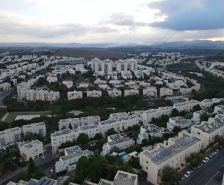 Hag’alat Kelim and Biur Chametz