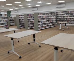 Reut library re-opens 
