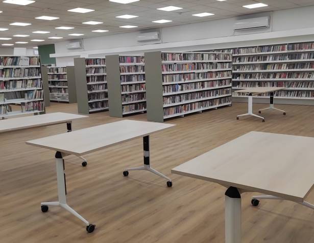 Reut library re-opens 