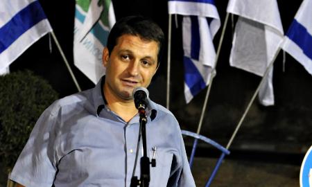 הצגת הדבר הבא: תמונה 1 מתוך 10