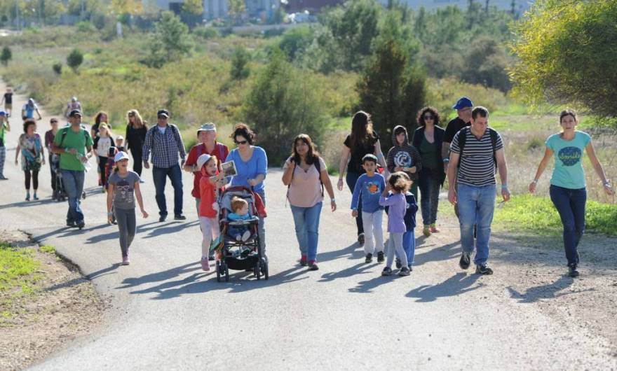 תמונות תרבות: צעדת מודיעין