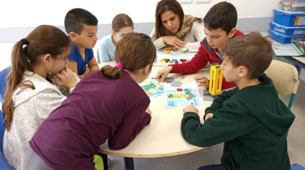 בית הספר היסודי הצומח ''שיבולים'' בית הספר היסודי הצומח ''שיבולים''