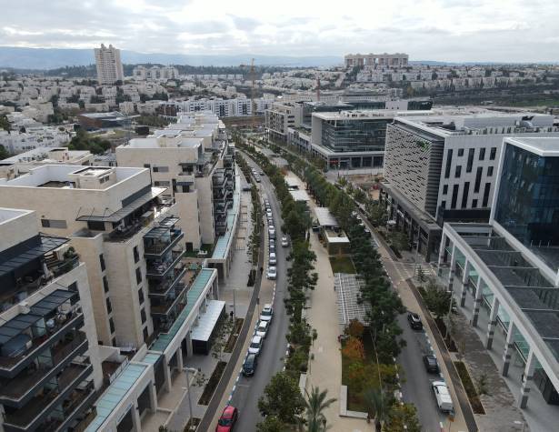 השדרה במרכז העיר השדרה במרכז העיר