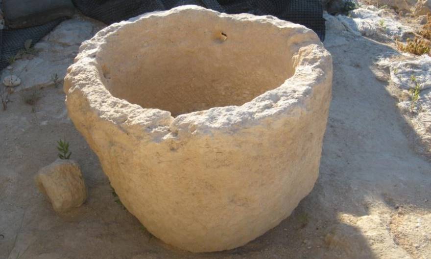 תמונות: אגן סלע בחדר המזרחי