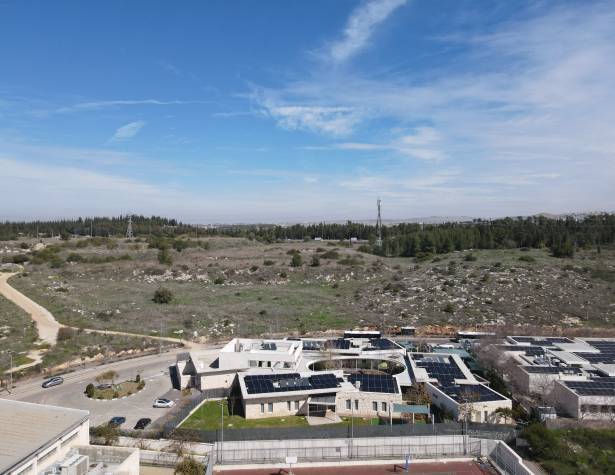 כאן תיבנה שכונת המעיינות העתידית כאן תיבנה שכונת המעיינות העתידית