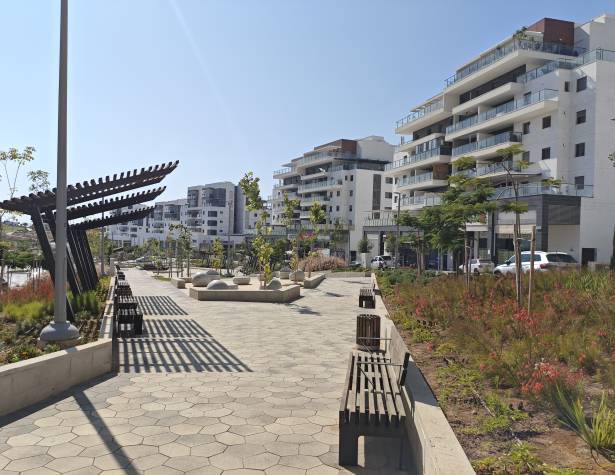 השדרה המרכזית בשכונת מורשת השדרה המרכזית בשכונת מורשת