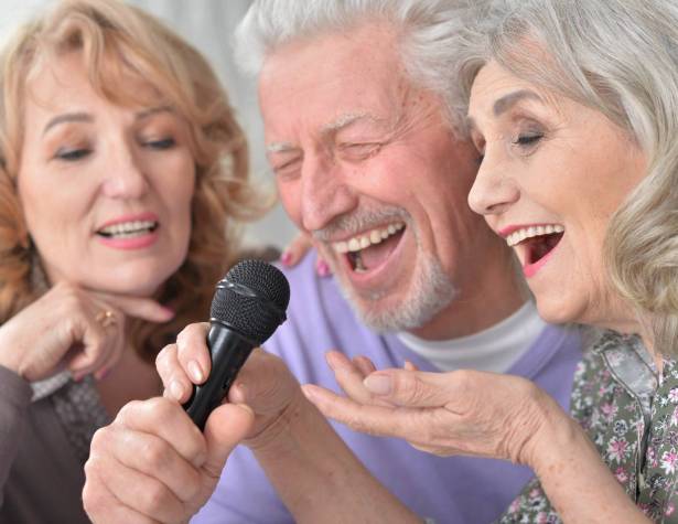 בוקר ושיר בוקר ושיר