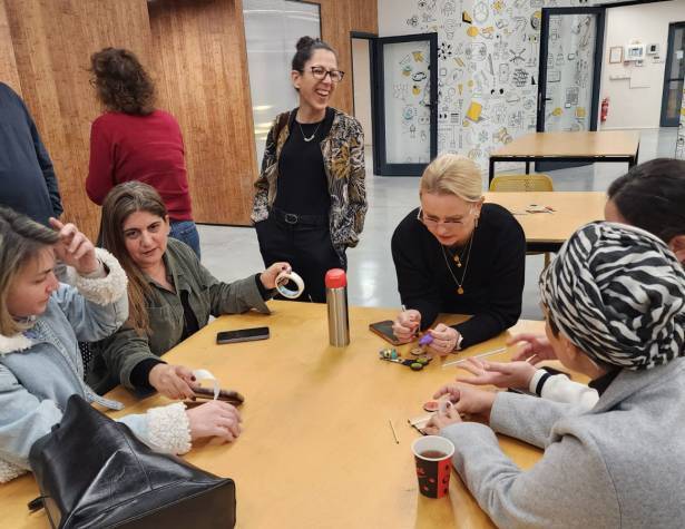 פרויקט אוטובוס הקסמים במרכז פסגה פרויקט אוטובוס הקסמים במרכז פסגה