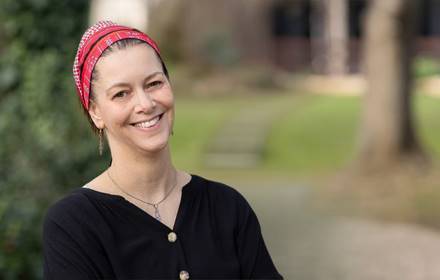 סלון ספרותי עם המשוררת ענת קופרמן סלון ספרותי עם המשוררת ענת קופרמן