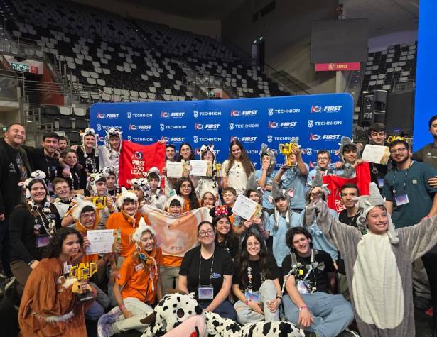 נבחרת הרובוטיקה של אורט עירוני ד' נבחרת הרובוטיקה של אורט עירוני ד'