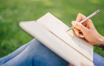 סדנת כתיבה יוצרת לנשים