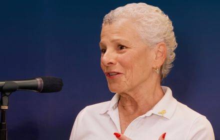 הפסקה פעילה – טיפול טבעי במנופאוזה הפסקה פעילה – טיפול טבעי במנופאוזה