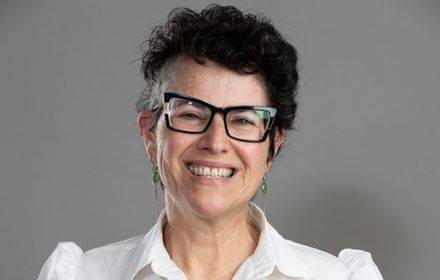 קבוצת תמיכה לבני משפחה המטפלים באדם עם דמנציה קבוצת תמיכה לבני משפחה המטפלים באדם עם דמנציה