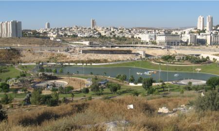 תמונות: חלקו המזרחי של פארק ענבה. מבט מדרום, מסביבת אתר בית-הבד הביזאנטי