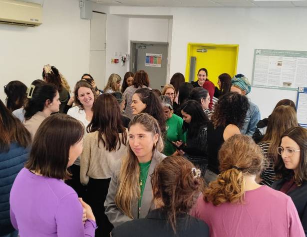 צוותי החינוך של בתי הספר שיבולים ואבני החושן צוותי החינוך של בתי הספר שיבולים ואבני החושן