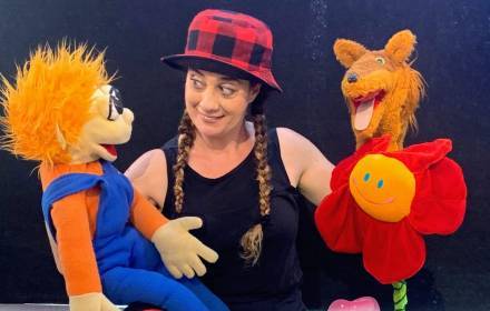 הפרחים שוב מחייכים הפרחים שוב מחייכים